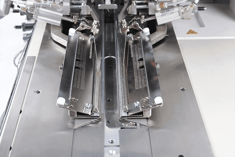 Easy foot adjustment